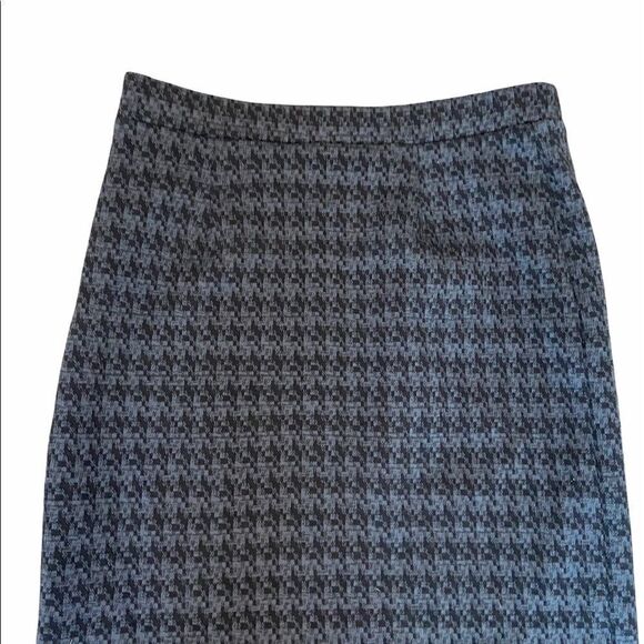 Grey&Black Gingham Knee Length Elastic Waist Skirt - Picture 3 of 7